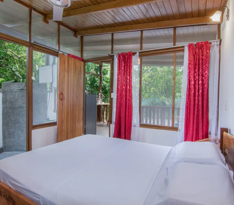 ba8d8b58-2cac-4d68-a39f-48aa5532790f